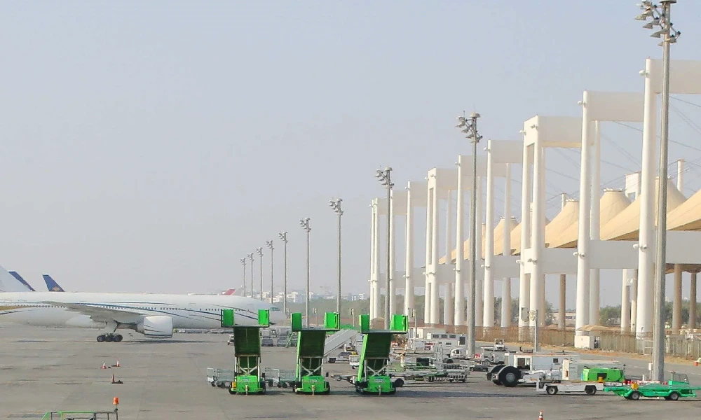 Jeddah Airport to Madinah Ground Trip